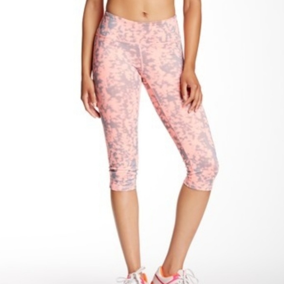 Zella coral/gray crop leggings - Picture 1 of 6